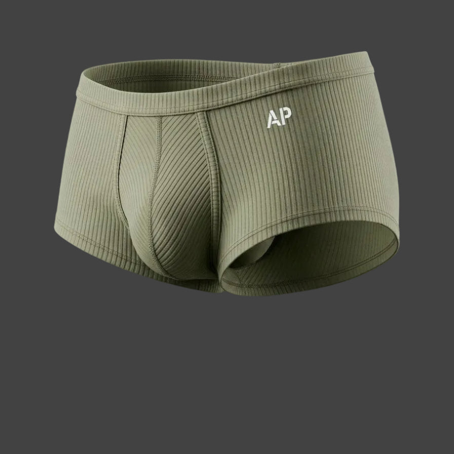 Boxer corto MORLEY color verde oliva. Vista frontal y posterior con copa anatómica y terminación limpia. Alepadron.