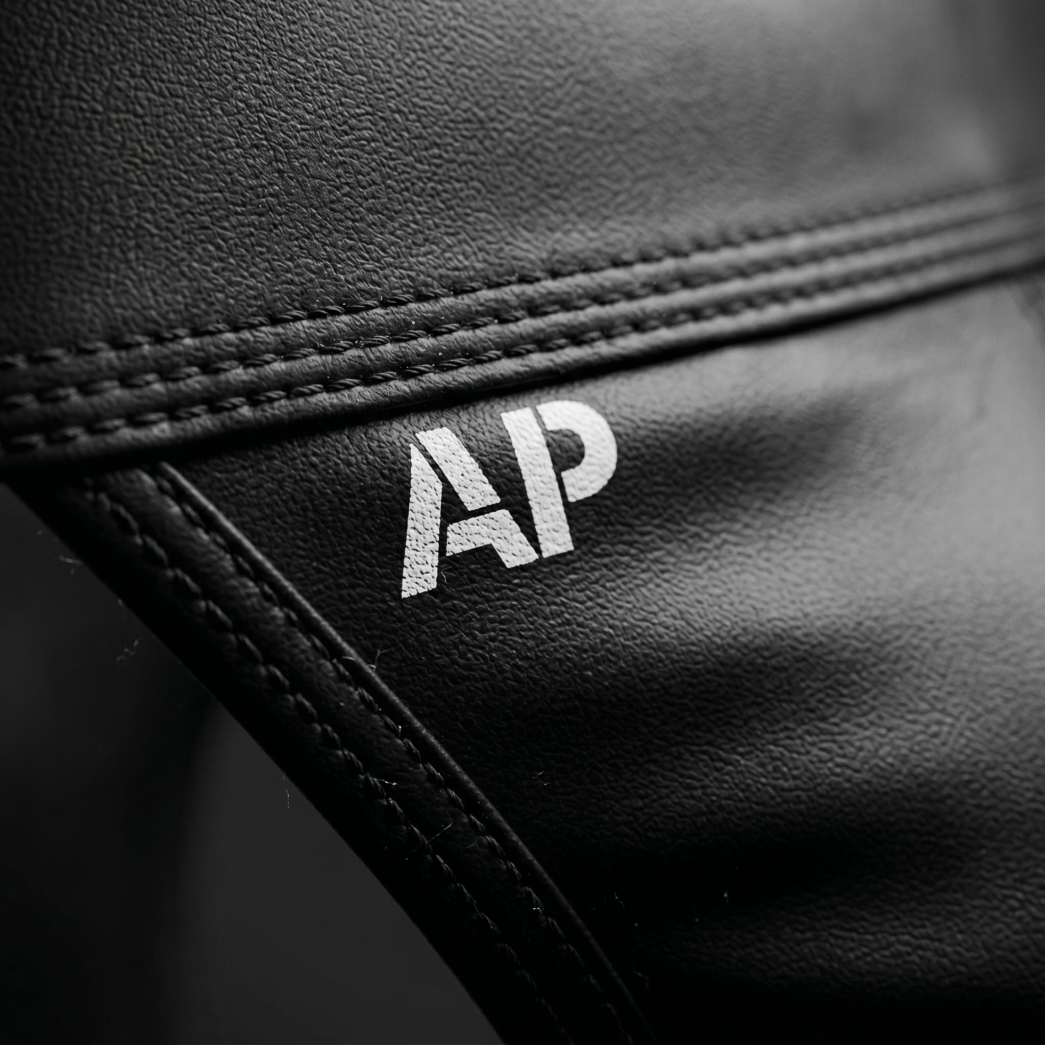 Tanga cuerina cintura ancha VOID