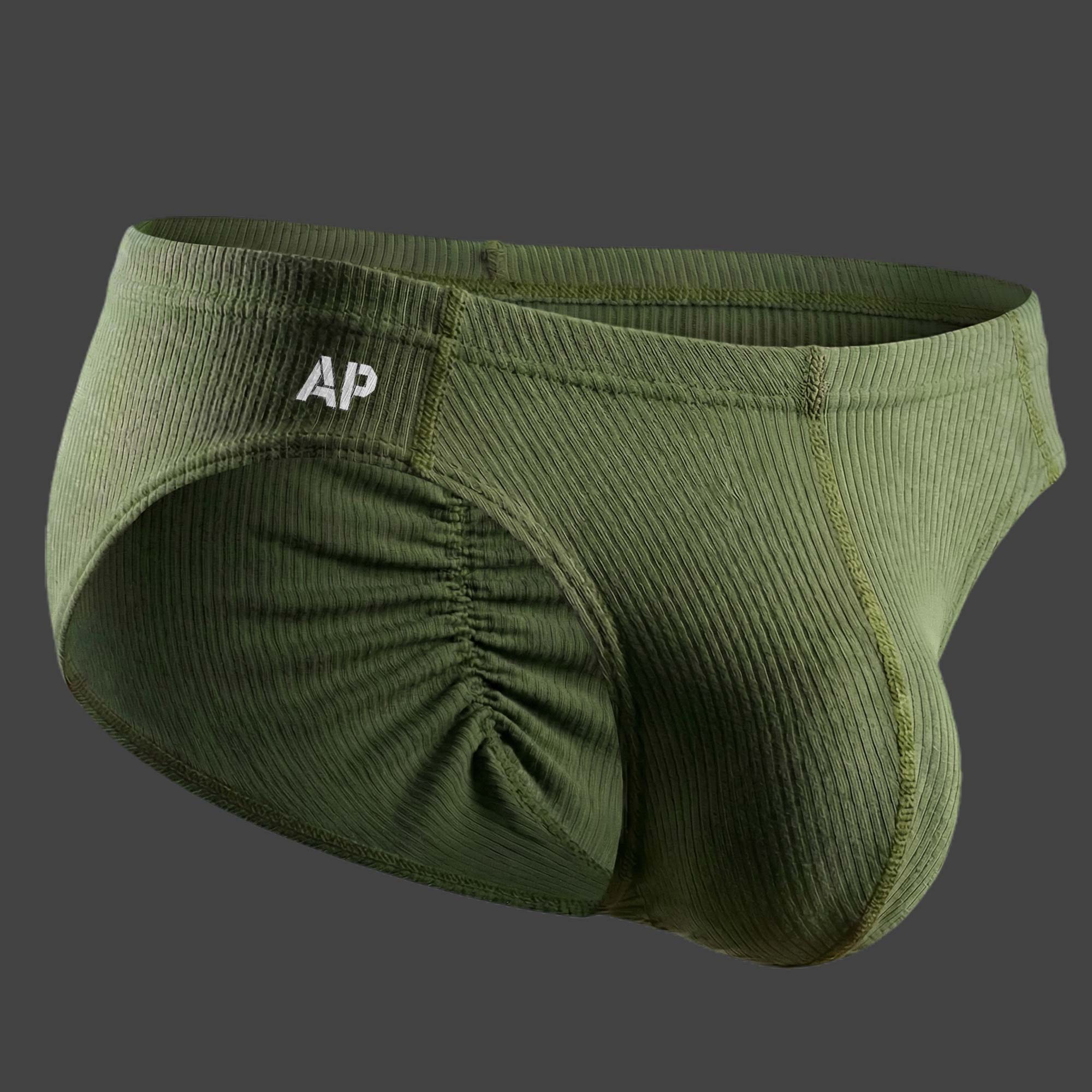Vista frontal de slip con frunce color verde oliva para hombre ALEPADRON